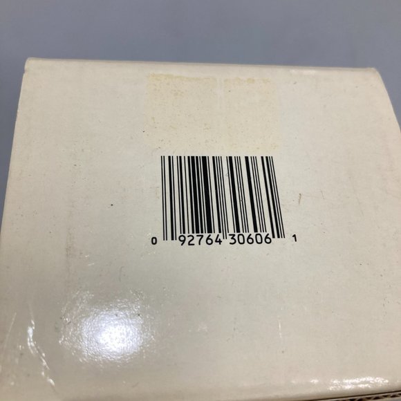 Spode Christmas Tree Mug Green Trim with Box 9 oz - Picture 7 of 7